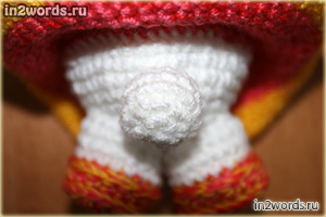 Hola a mano Kitty. Crochet. Amigurumi arte.