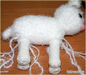 Lamb hecho a mano coño. Crochet. Amigurumi arte.