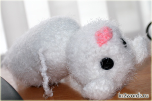 Lamb hecho a mano coño. Crochet. Amigurumi arte.